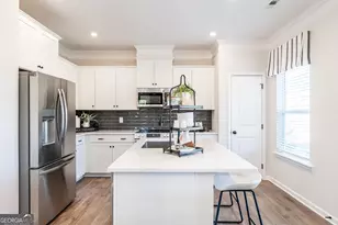 10410 Trellis Ln, Hampton, GA 30228 - Photo 16