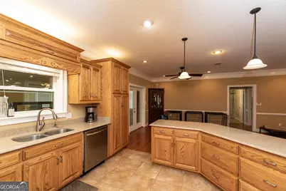 4446 Manor Millwood Road S, Waycross, GA 31503 - Photo 14