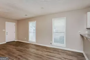 4893 Autumn Cir, Stone Mountain, GA 30088 - Photo 16