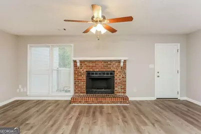 4893 Autumn Circle, Stone Mountain, GA 30088 - Photo 18