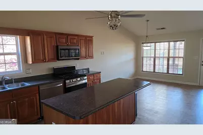 1006 Harbor View Lane, McDonough, GA 30252 - Photo 2