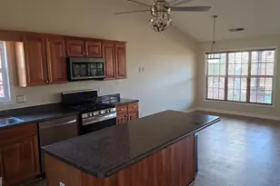 1006 Harbor View Ln, McDonough, GA 30252 - Photo 2