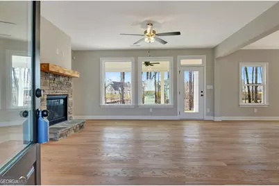 130 Putney Way, Senoia, GA 30276 - Photo 6