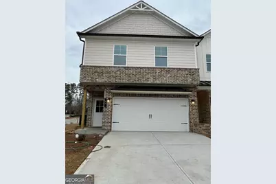 11 Creekside Commons Drive, Hoschton, GA 30548 - Photo 4