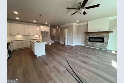 21 Creekside Commons Drive, Hoschton, GA 30548 - Photo 18