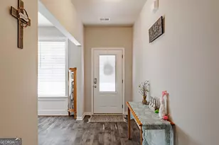 135 Woodpecker Pte, Danielsville, GA 30633 - Photo 2