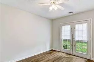 1113 E 59th St, Savannah, GA 31404 - Photo 6