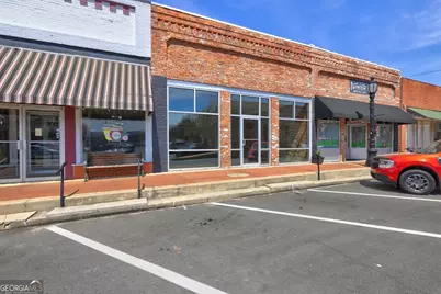 15 Market Street, Barnesville, GA 30204 - Photo 2