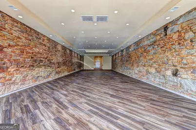 15 Market Street, Barnesville, GA 30204 - Photo 20