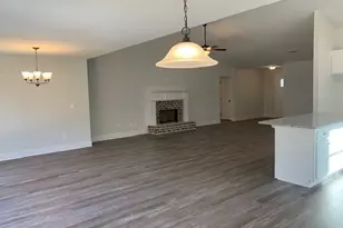 398 Riley Circle, Milledgeville, GA 31061 - Photo 8