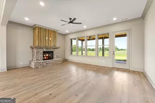 272 Community House Rd, Barnesville, GA 30204 - Photo 16