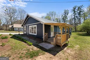 142 Galloway St, Cornelia, GA 30531 - Photo 1