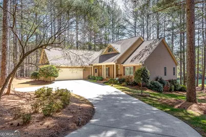 404 Golden Delicious Road, Clarkesville, GA 30523 - Photo 2