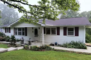 1149 Mineral Bluff Hwy, McCaysville, GA 30555 - Photo 22