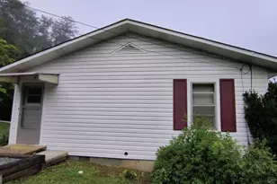 1149 Mineral Bluff Hwy, McCaysville, GA 30555 - Photo 26