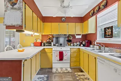 234 S Railroad Street SE, Toomsboro, GA 31090 - Photo 18