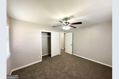 2566 NW Santa Barbara Drive, Atlanta, GA 30318 - Photo 10