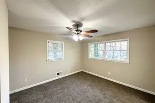 518 Hammett Dr, Decatur, GA 30032 - Photo 8