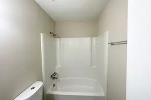 2017 Lindsey Ln, Decatur, GA 30035 - Photo 10