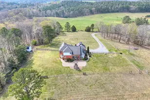 139 Harris Ln, LaFayette, GA 30728 - Photo 2