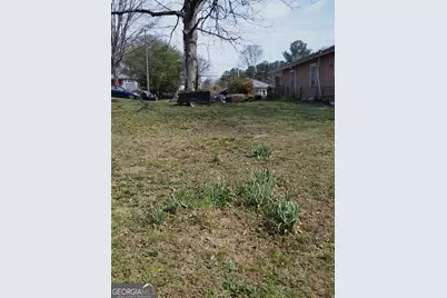 2152 M L King Jr Drive SW, Atlanta, GA 30310 - Photo 4