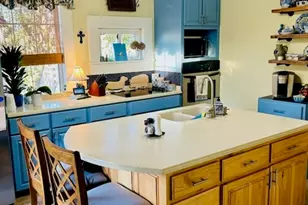 3 S Spring St, Claxton, GA 30417 - Photo 4