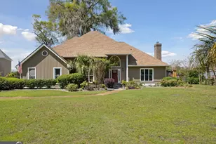 190 Sayle Ln, Richmond Hill, GA 31324 - Photo 1