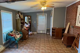 641 S Masonic St, Millen, GA 30442 - Photo 6