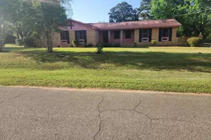 18802 E South Blvd, Blakely, GA 39823 - Photo 2