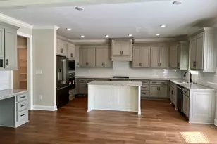 1003 Beebalm Dr, Statham, GA 30666 - Photo 10