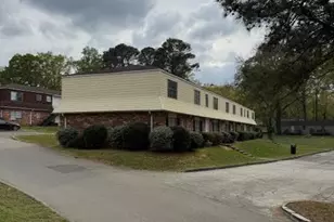 1110 W Poplar St, Griffin, GA 30224 - Photo 4