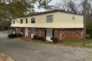 1110 W Poplar St, Griffin, GA 30224 - Photo 2
