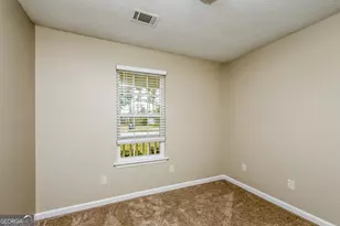 1345 N Hampton Dr, Hampton, GA 30228 - Photo 10