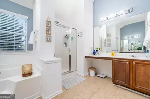 2984 Gayle Manor Ln, Snellville, GA 30078 - Photo 16