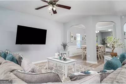 2984 Gayle Manor Lane, Snellville, GA 30078 - Photo 6