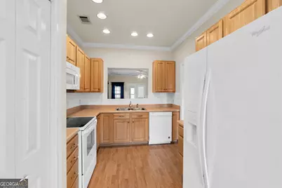 310 Pebble Beach Drive, Perry, GA 31069 - Photo 6