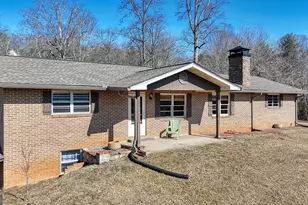 85 Chatuge Shores Cir, Hayesville, NC 28904 - Photo 6