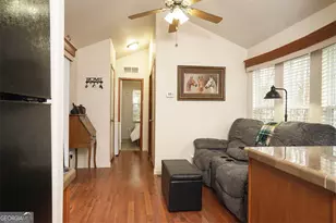 16 Bear Lovers Ct, Cleveland, GA 30528 - Photo 4