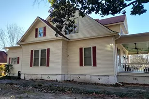 121 Cook St, Royston, GA 30662 - Photo 2