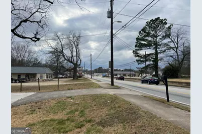 255 N Broad Street, Winder, GA 30680 - Photo 4