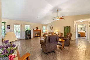 380 La Vista Dr, Blue Ridge, GA 30513 - Photo 6