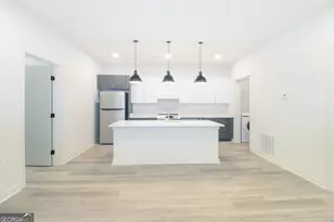 240 Martha Dr, Athens, GA 30606 - Photo 4