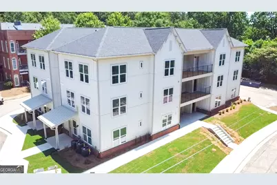 240 Martha Drive #220, Athens, GA 30606 - Photo 1