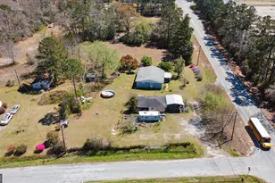 717 Noel C Conaway Rd, Guyton, GA 31312 - Photo 1