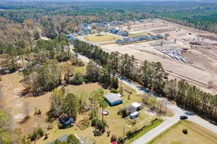 717 Noel C Conaway Rd, Guyton, GA 31312 - Photo 8