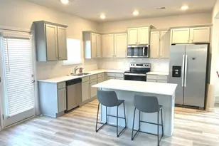 169 Cabin Way, Hampton, GA 30228 - Photo 4