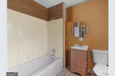 715 E Chappell Street, Griffin, GA 30223 - Photo 10