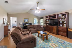 301 Willow Dr, Glennville, GA 30427 - Photo 28