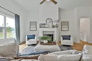 45 Cushing St, Senoia, GA 30276 - Photo 10