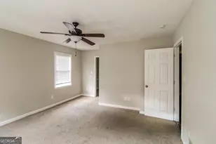 6024 S Deshon Ct, Lithonia, GA 30058 - Photo 10